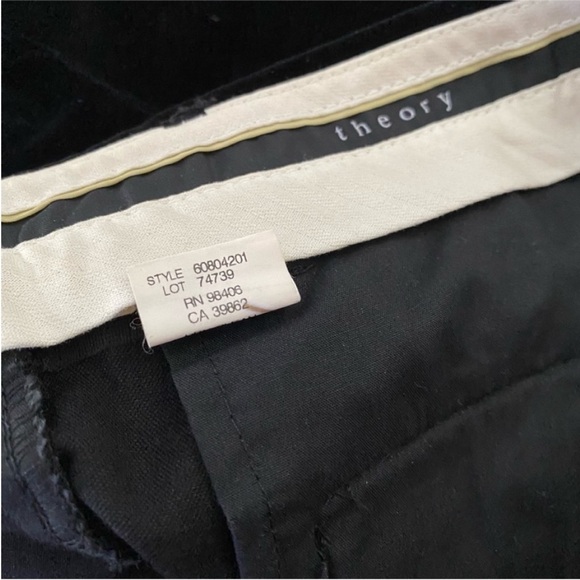 Theory Pants Velvet Straight Leg Crop Pants
Black size 2 - Picture 12 of 16